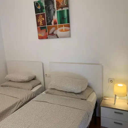 Nueva Construcción En Centro Apartamento Calella